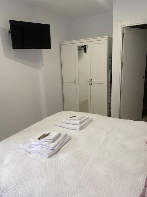 Alojamiento Baeza California 4A Экстерьер фото